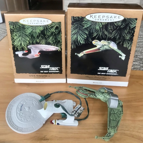 Set of 12 Vintage Hallmark Collectible StarTrek Ornaments - Picture 8 of 17